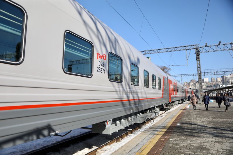 Фирменный поезд Россия 001м