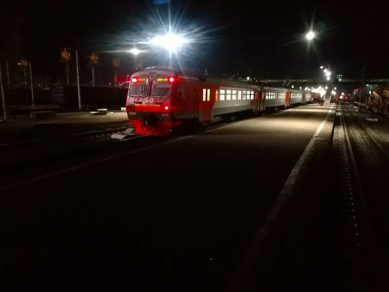 РЖД из окна поезда ночью