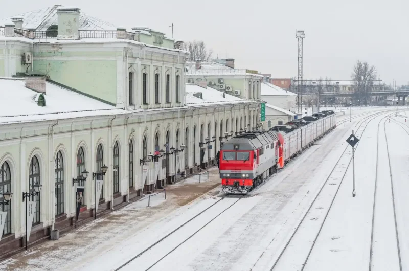 Новороссийск Екатеринбург поезд 325-326