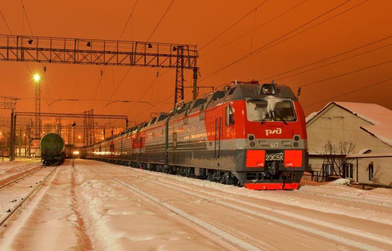 Электровоз 2с5к Ермак