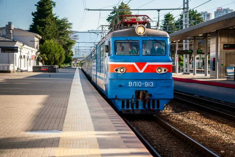 Поезд Туапсе Гагра ретро поезд