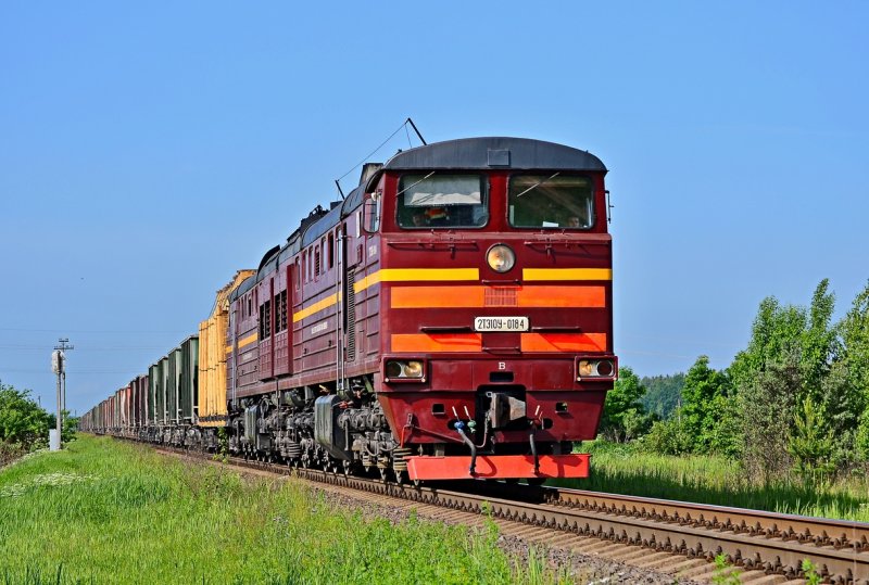 Тепловоз 2тэ10в