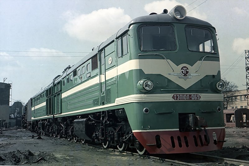 ТЭМ 10 тепловоз
