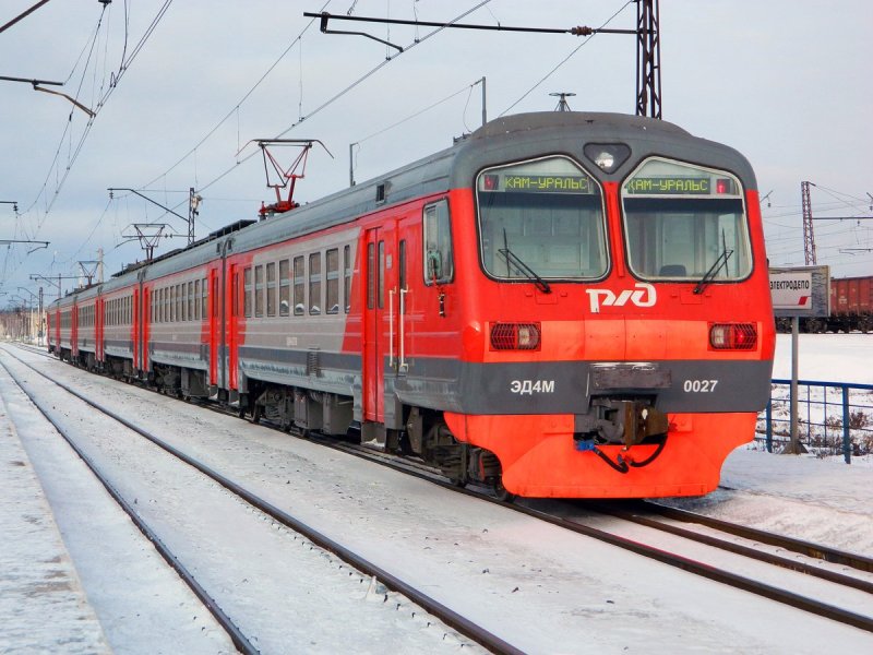 Электропоезд эд4м