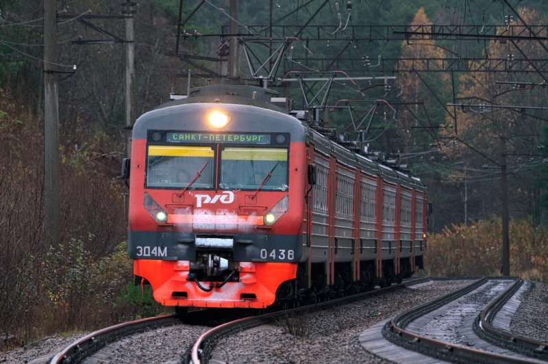 Электропоезд эд4м-0438