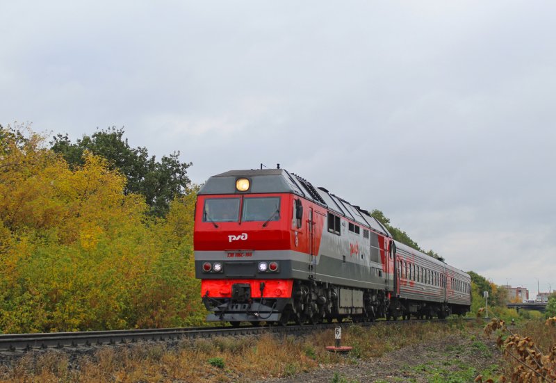 Купе в двухэтажном поезде 738ж