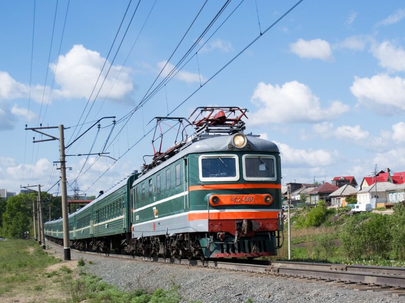 Локомотив чс2