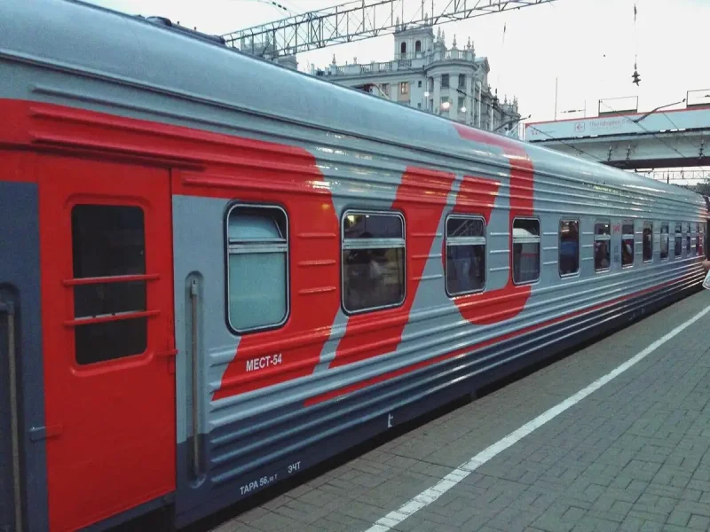 Фирменный поезд «Анапа–Москва» 011э/012э Анапа — Москва