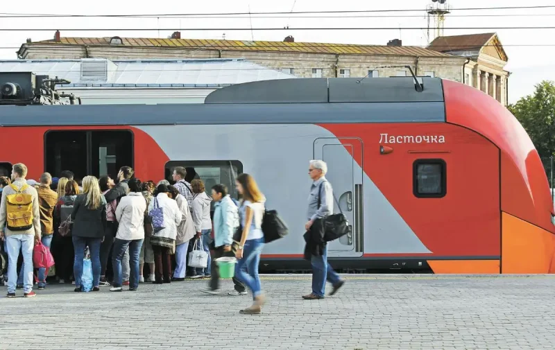 Ласточка электропоезд Санкт-Петербург Псков