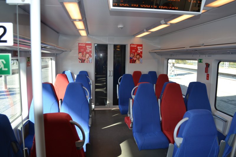 Поезд Ласточка Сочи салон