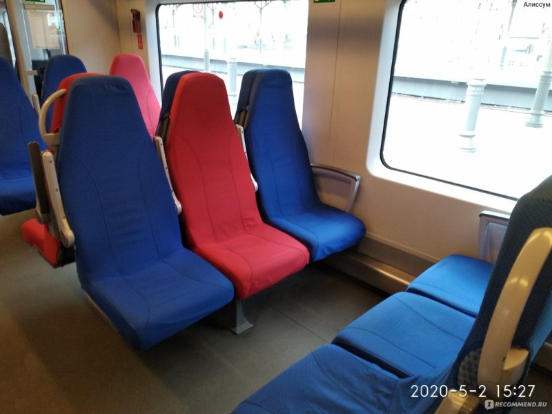 Комфорт поезд Ласточка 820
