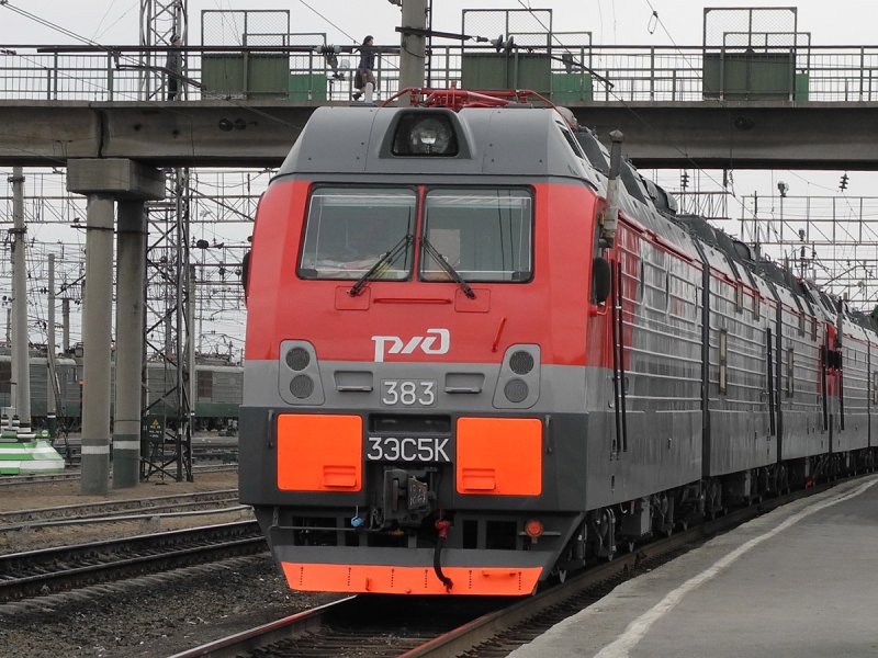 Электровоз Ермак 5эс5к