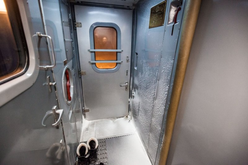 Схема внутреннего оборудования пассажирского вагона