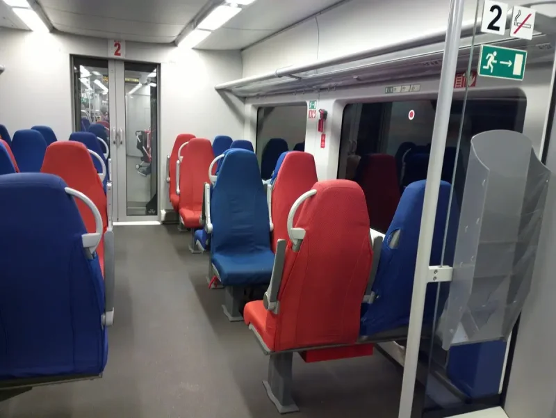 Ласточка поезд внутри 2022