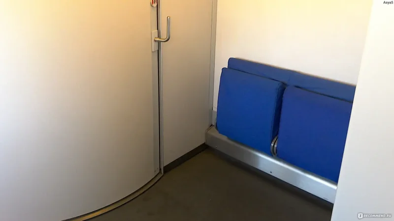 Откидные места в Ласточке