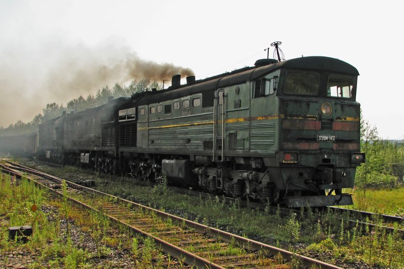 Дизельный Локомотив 2тэ10