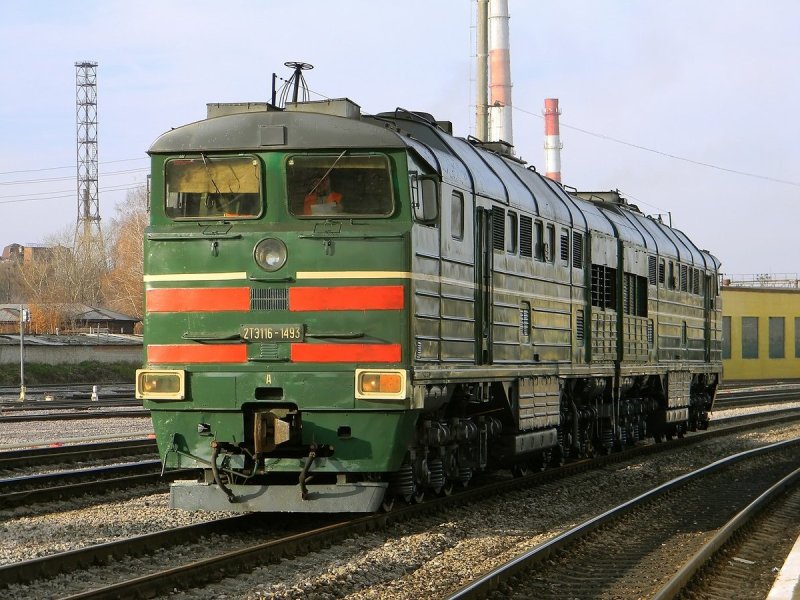 2тэ116 тепловоз на станции Вырица