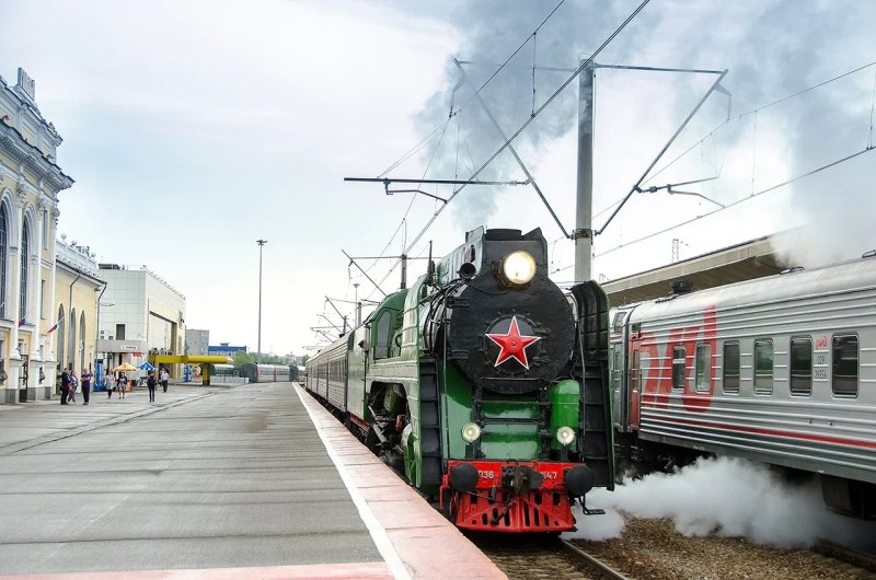 Ретро поезд на станции Ярославль