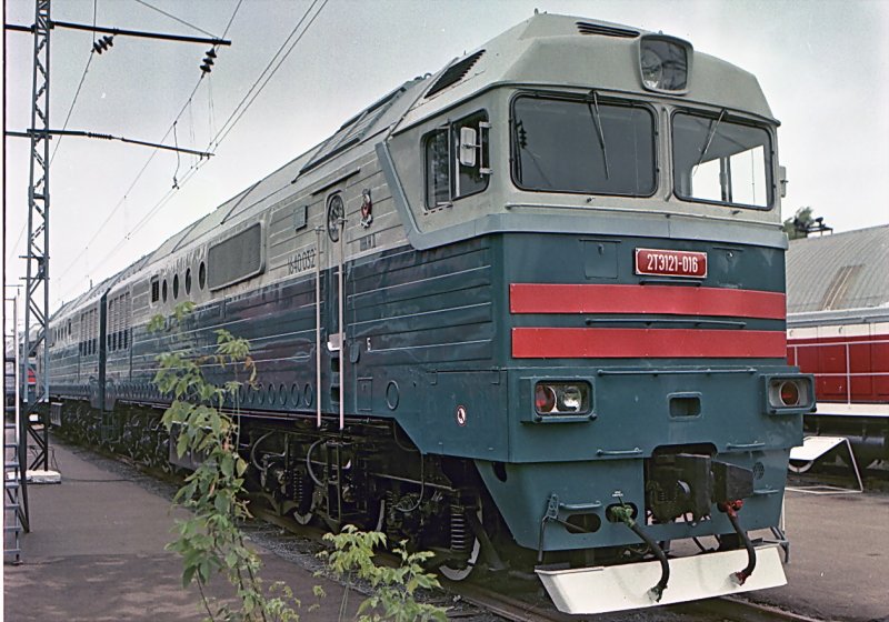 2т121 тепловоз