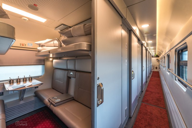 Двухэтажный вагон ТВЗ