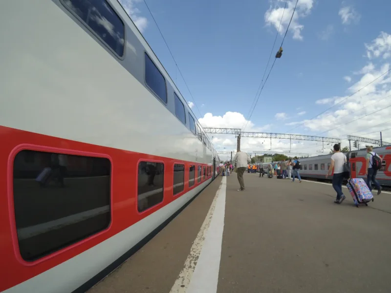 Поезд 738 двухэтажный