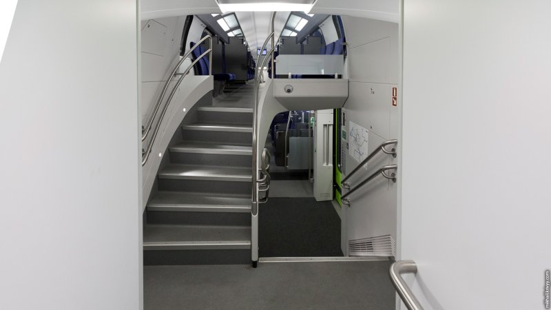 РЖД вагон купе 2х этажный