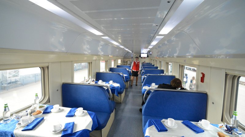 Двухэтажный вагон РЖД