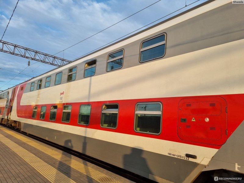 Двухэтажный поезд на санкт петербург