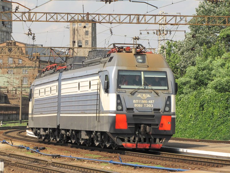 Электровоз вл11м6