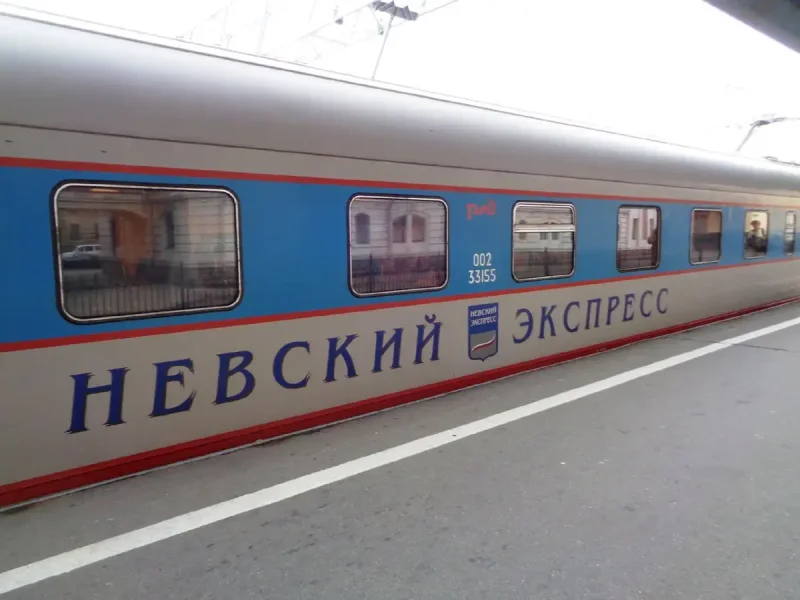 Поезд 748а Невский экспресс