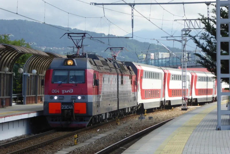 Двухэтажный поезд височи