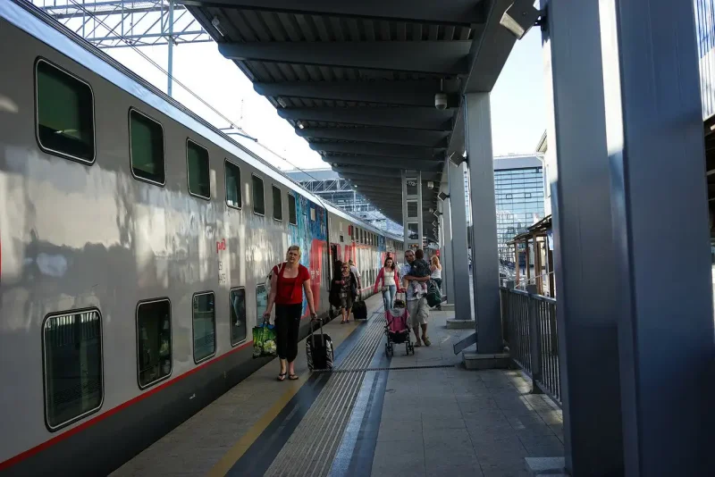 Поезд 104в двухэтажный купе