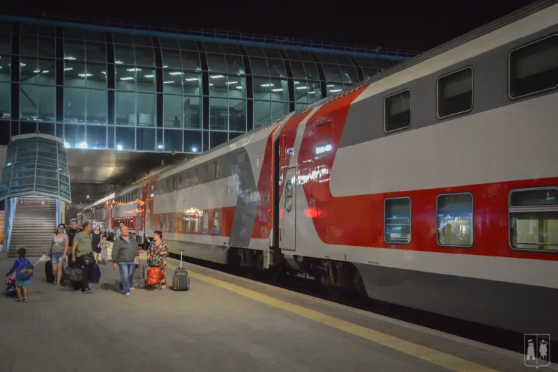 Двухэтажный поезд Ростов Адлер