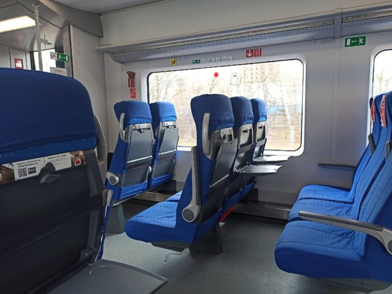 Ласточка 820 вагон комфорт