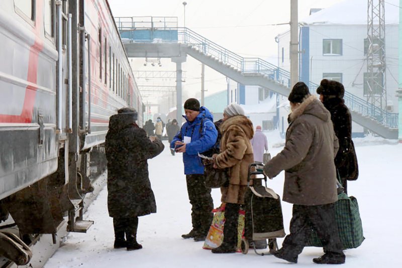 Пассажиры в поезде