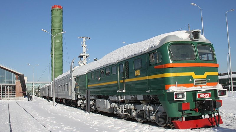 Боевой Железнодорожный ракетный комплекс РТ-23 УТТХ «молодец»