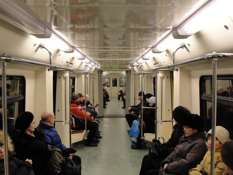 Поезд метро Казань