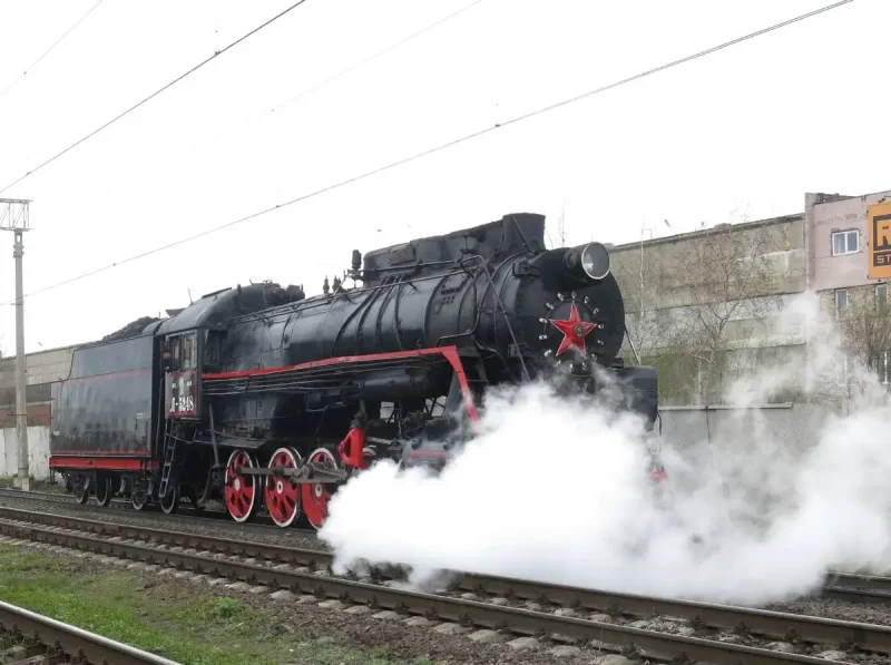 Steam locomotive 2-8-0