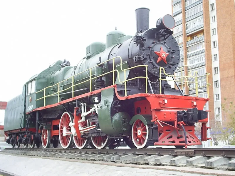 Монумент паровоз Пенза