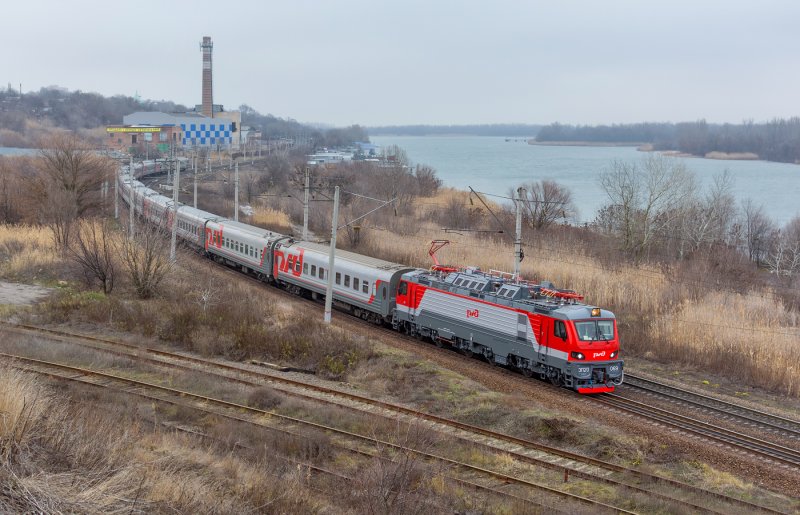 Локомотив эп20