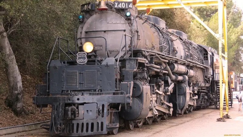 Самый большой паровоз в мире big boy