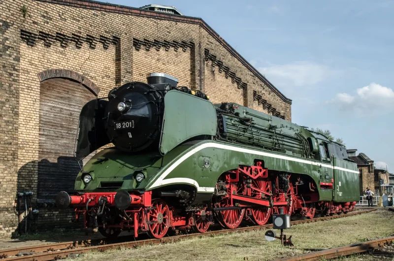 Паровоз «Locomotion»
