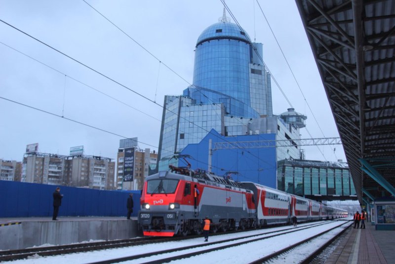 Двухэтажный поезд Самара-Москва