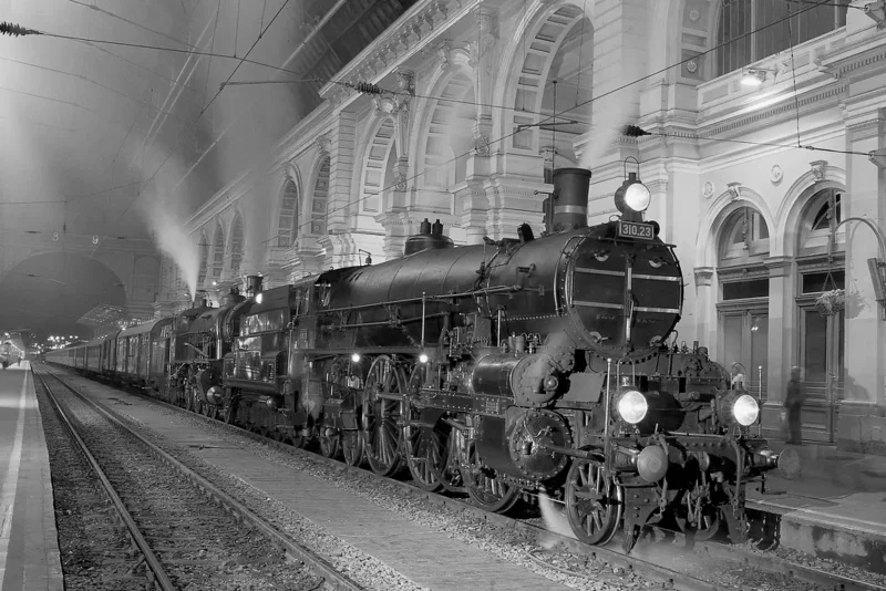 Паровоз 1920 год вид сбоку