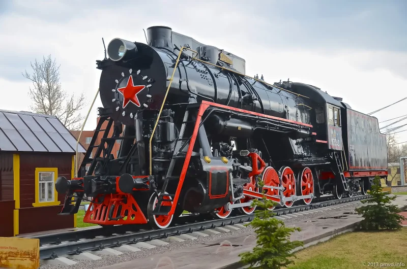 Смоленск паровоз памятник