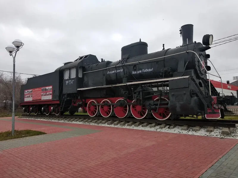 Тихорецкий паровоз памятник
