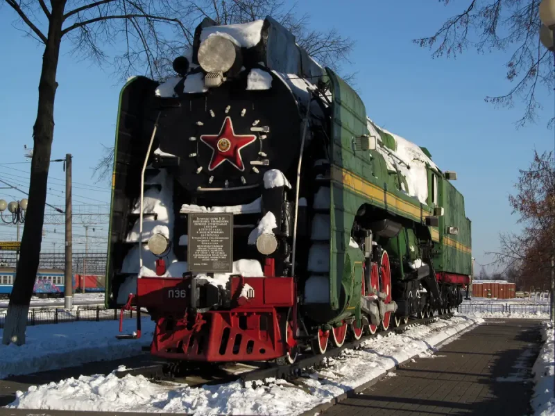 Памятник паровоз Ржев