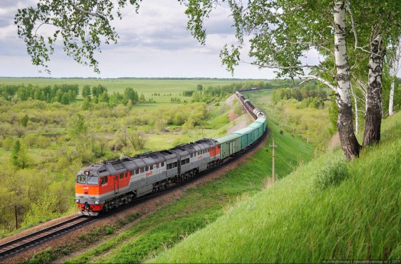 Тэп70 тепловоз Медвежьегорский