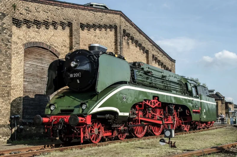 Паровоз «Locomotion»