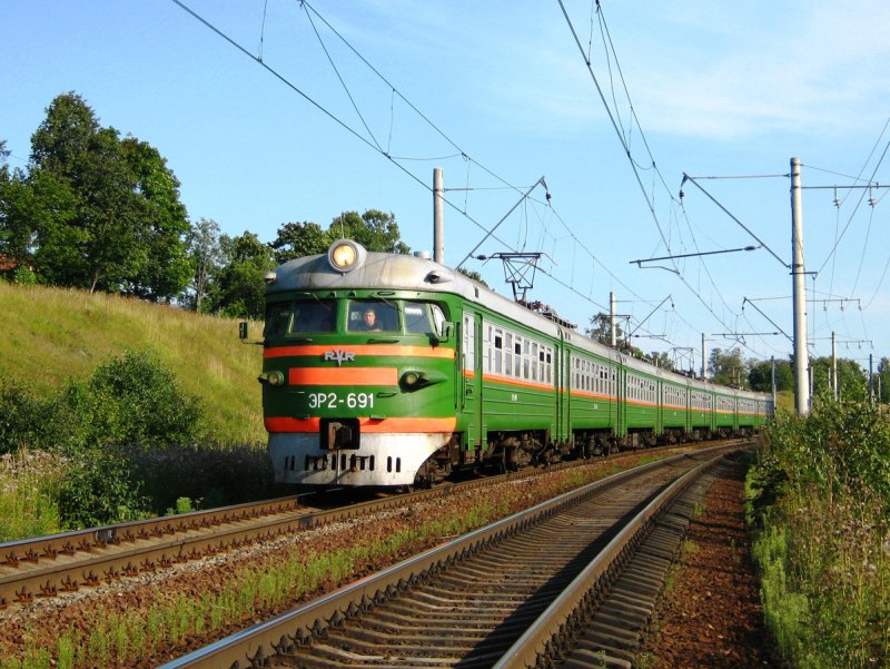 Эр2 электропоезд